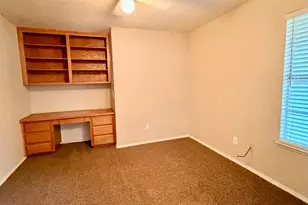 8809 Bridalsmith Dr, Sacramento, CA 95828 - Photo 12