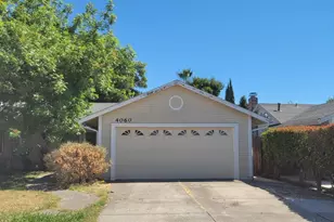 4060 Black Tail Dr, Sacramento, CA 95823 - Photo 1