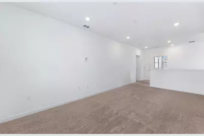 851 Rosazzo Lane, Manteca, CA 95337 - Photo 8