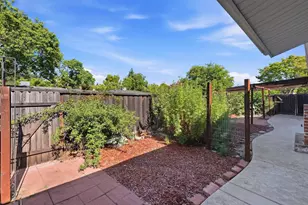 4652 Montclair Ct, Granite Bay, CA 95746 - Photo 40