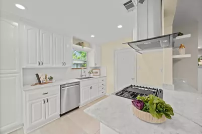 36 Lupine Way, Sacramento, CA 95819 - Photo 12