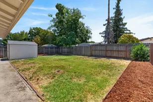 8732 El Toreador Way, Elk Grove, CA 95624 - Photo 22