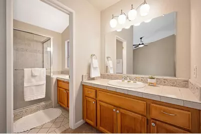 2712 Stoughton Way, Sacramento, CA 95827 - Photo 8
