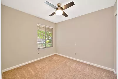2712 Stoughton Way, Sacramento, CA 95827 - Photo 10