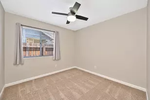 2712 Stoughton Way, Sacramento, CA 95827 - Photo 12