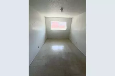302 Cordova Lane, Stockton, CA 95207 - Photo 6