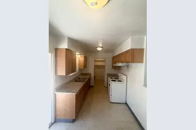 302 Cordova Lane, Stockton, CA 95207 - Photo 4