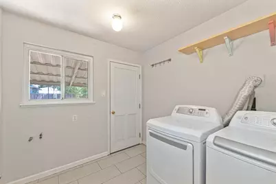 5535 21st Avenue, Sacramento, CA 95820 - Photo 16