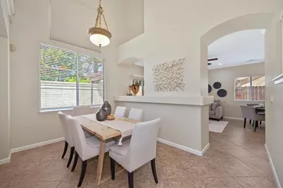 113 Tuscany Court, Roseville, CA 95661 - Photo 6