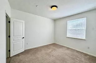 2880 Brighton Beach Way, Elk Grove, CA 95758 - Photo 10