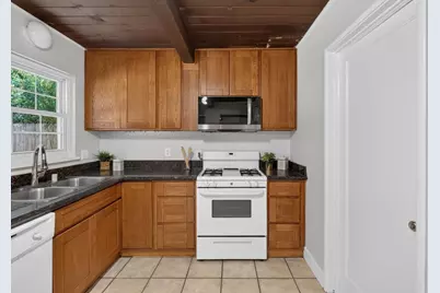 5805 61st Street, Sacramento, CA 95824 - Photo 10