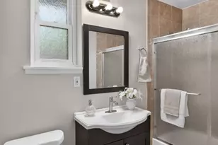 5805 61st St, Sacramento, CA 95824 - Photo 18