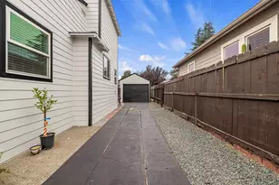 2231 Warner Ave, Oakland, CA 94603 - Photo 30