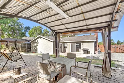 7001 Lynnetree Way, Citrus Heights, CA 95610 - Photo 32