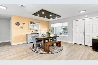 7001 Lynnetree Way, Citrus Heights, CA 95610 - Photo 12