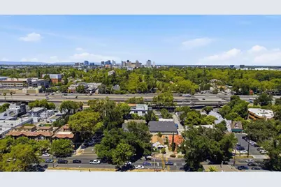 816 Alhambra Boulevard, Sacramento, CA 95816 - Photo 44