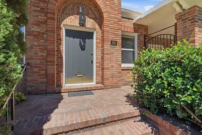 816 Alhambra Boulevard, Sacramento, CA 95816 - Photo 4