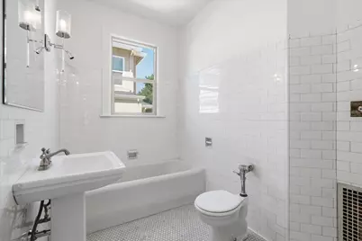 816 Alhambra Boulevard, Sacramento, CA 95816 - Photo 28