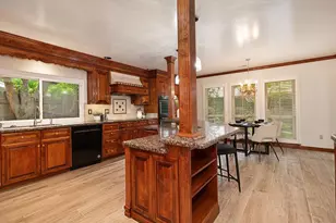 420 Rivergate Way, Sacramento, CA 95831 - Photo 8