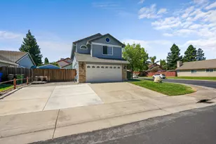 8334 Delta Sand Ct, Elk Grove, CA 95758 - Photo 4