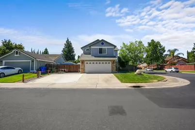 8334 Delta Sand Court, Elk Grove, CA 95758 - Photo 6