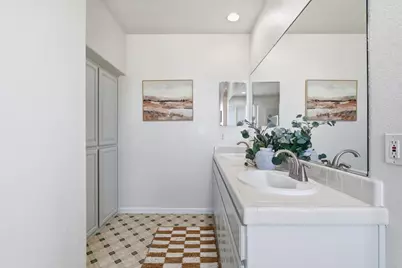 9445 Brookmont Court, Elk Grove, CA 95624 - Photo 30