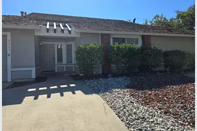 8425 Vintage Park Drive, Sacramento, CA 95828 - Photo 18