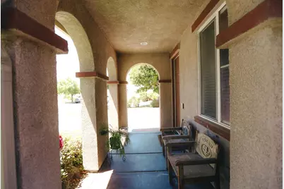 689 S Stage Coach Drive, Lathrop, CA 95330 - Photo 8