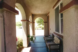 689 Stage Coach Dr, Lathrop, CA 95330 - Photo 8