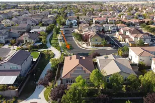 2670 Neal Way, Woodland, CA 95776 - Photo 2