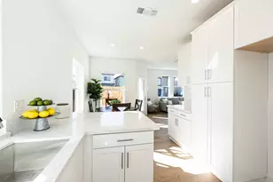 35 Brookbay Way, Sacramento, CA 95838 - Photo 10