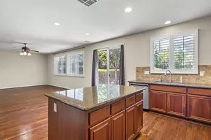 15939 Crescent Park Cir, Lathrop, CA 95330 - Photo 16