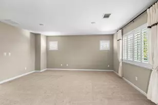 15939 Crescent Park Cir, Lathrop, CA 95330 - Photo 24