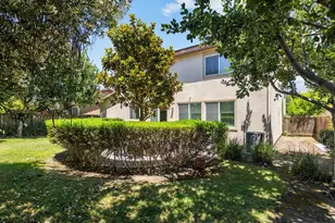 15939 Crescent Park Cir, Lathrop, CA 95330 - Photo 48