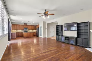 15939 Crescent Park Cir, Lathrop, CA 95330 - Photo 14