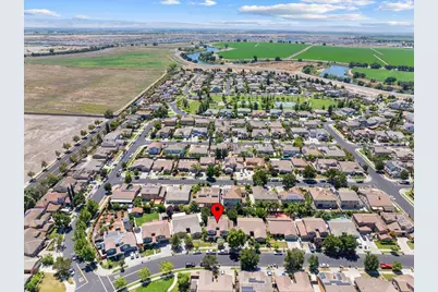 15939 Crescent Park Circle, Lathrop, CA 95330 - Photo 52