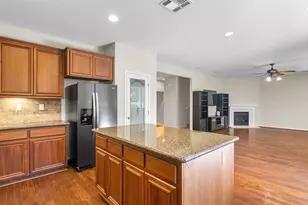 15939 Crescent Park Cir, Lathrop, CA 95330 - Photo 20