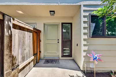 750 Lincoln Road #31, Yuba City, CA 95991 - Photo 2