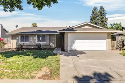 1437 Entrada Way, Modesto, CA 95355 - Photo 8