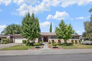 816 Sycamore Ln, Woodland, CA 95695 - Photo 2