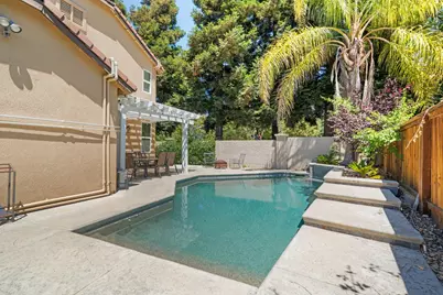 10422 Henshaw Drive, Stockton, CA 95219 - Photo 42