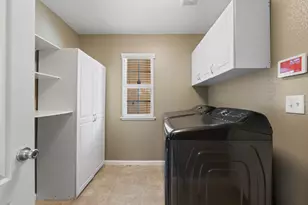 10422 Henshaw Dr, Stockton, CA 95219 - Photo 20