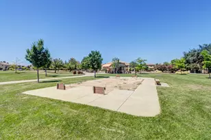 3036 Enchanted Walk, Sacramento, CA 95835 - Photo 32