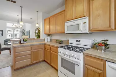3036 Enchanted Walk, Sacramento, CA 95835 - Photo 10