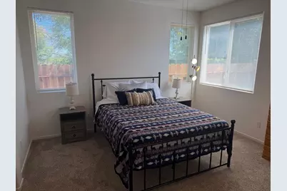 304 Peachcrest Court, Oakdale, CA 95361 - Photo 6