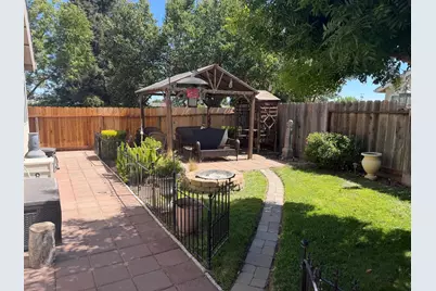 304 Peachcrest Court, Oakdale, CA 95361 - Photo 26