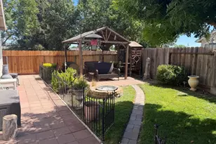 304 Peachcrest Ct, Oakdale, CA 95361 - Photo 26