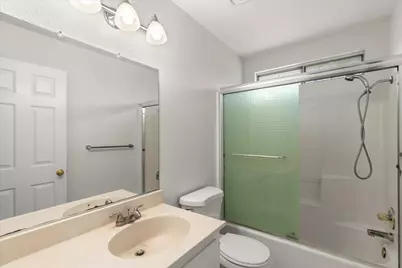 2061 Royal Wood Lane, Turlock, CA 95380 - Photo 38