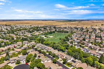 225 Bel Flora Court, Roseville, CA 95747 - Photo 52