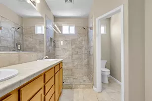 870 Sierra View Cir, Lincoln, CA 95648 - Photo 38